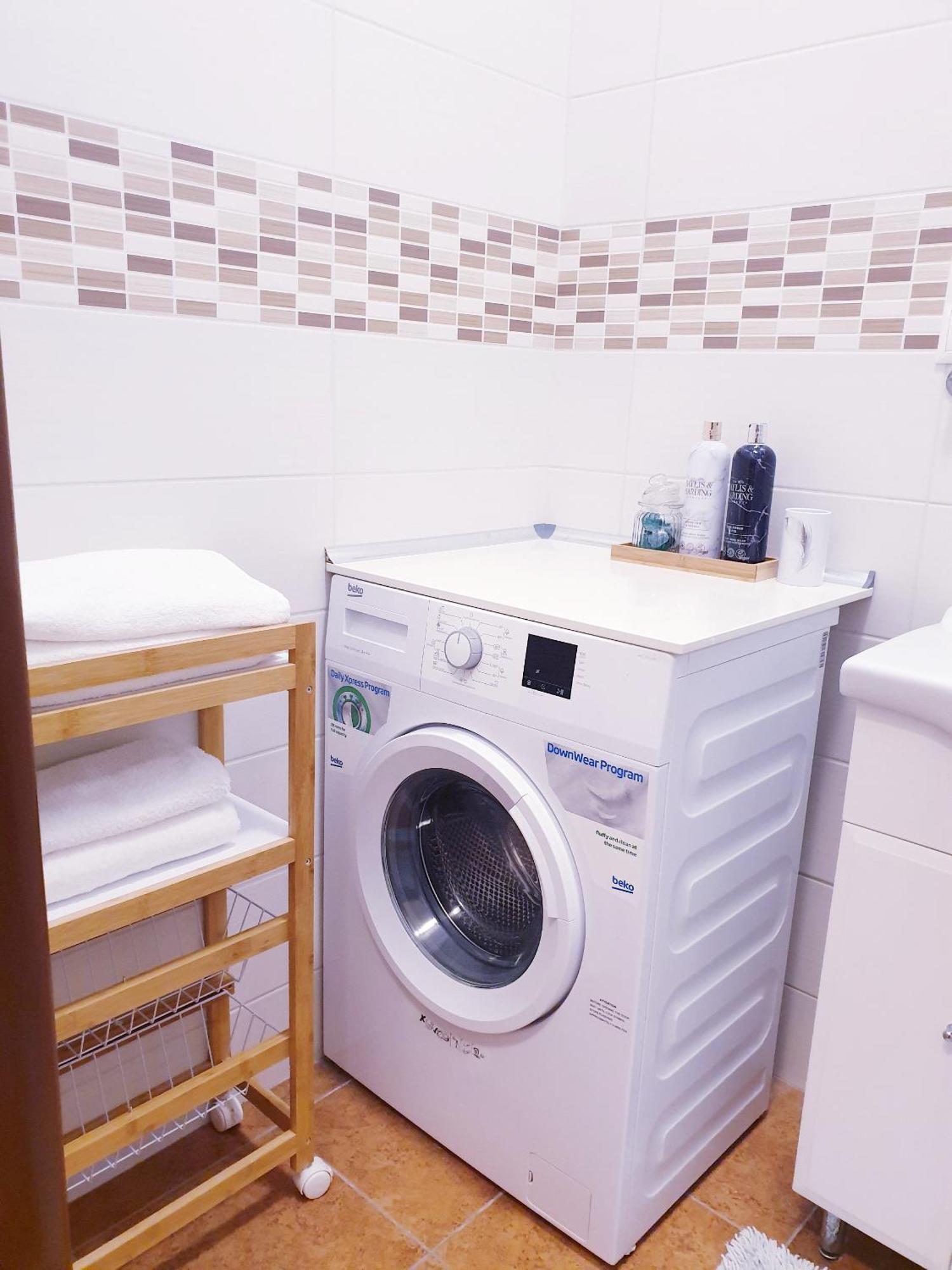 Apartman Central, Self Check In 24 H, Free Parking 반스카비스트리카 외부 사진